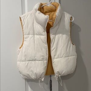Women's Reversible Puffer Vest - Cream and Tan